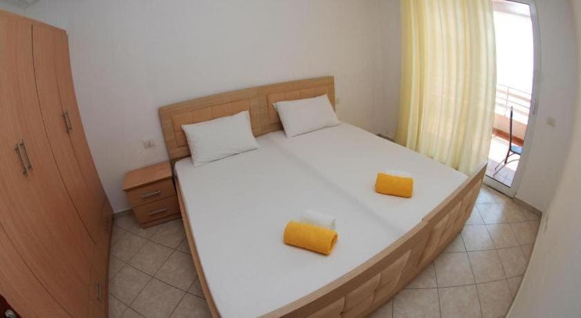 Sea View Apartments Saranda Exterior foto