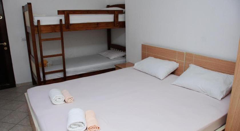 Sea View Apartments Saranda Exterior foto